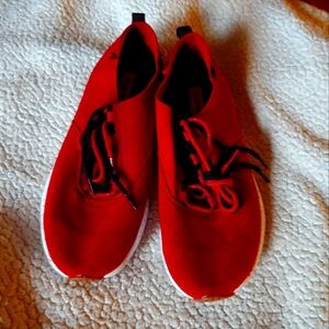 Steve Madden - womens size 11, red tennis shoes